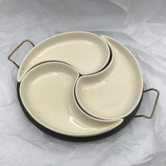 Verdici Design Italian porcelain serving dish with a wooden tray and metal hand - Picture 2 of 8